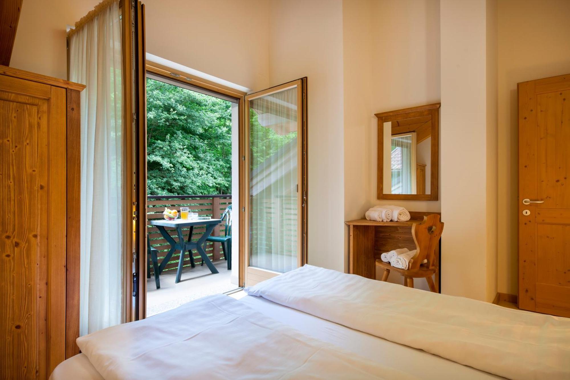 Aparthotel Residenza Casale Ponte delle Arche Exteriér fotografie